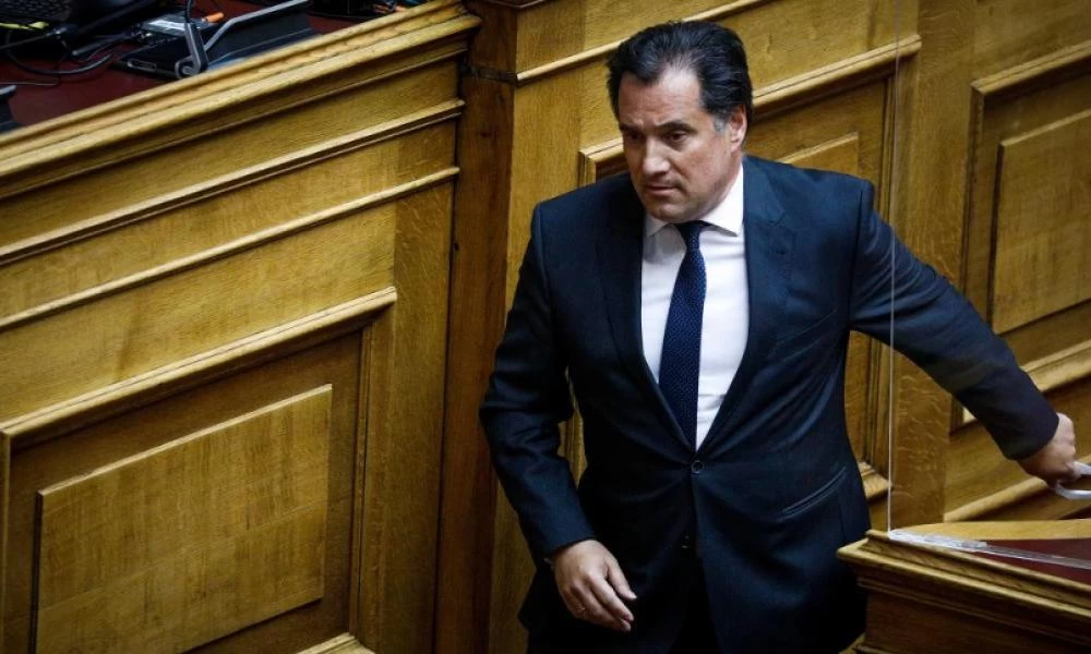 Στο χειρουργείο εισήχθη εσπεσμένα ο Άδωνις Γεωργιάδης